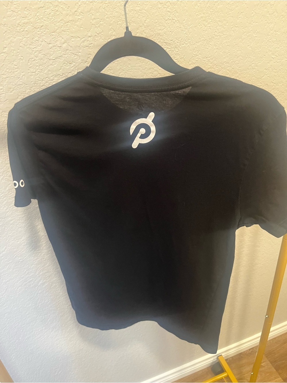 Peloton Century Club 100 Rides T Shirt XS - 100% Cotton - Picture 2 of 6
